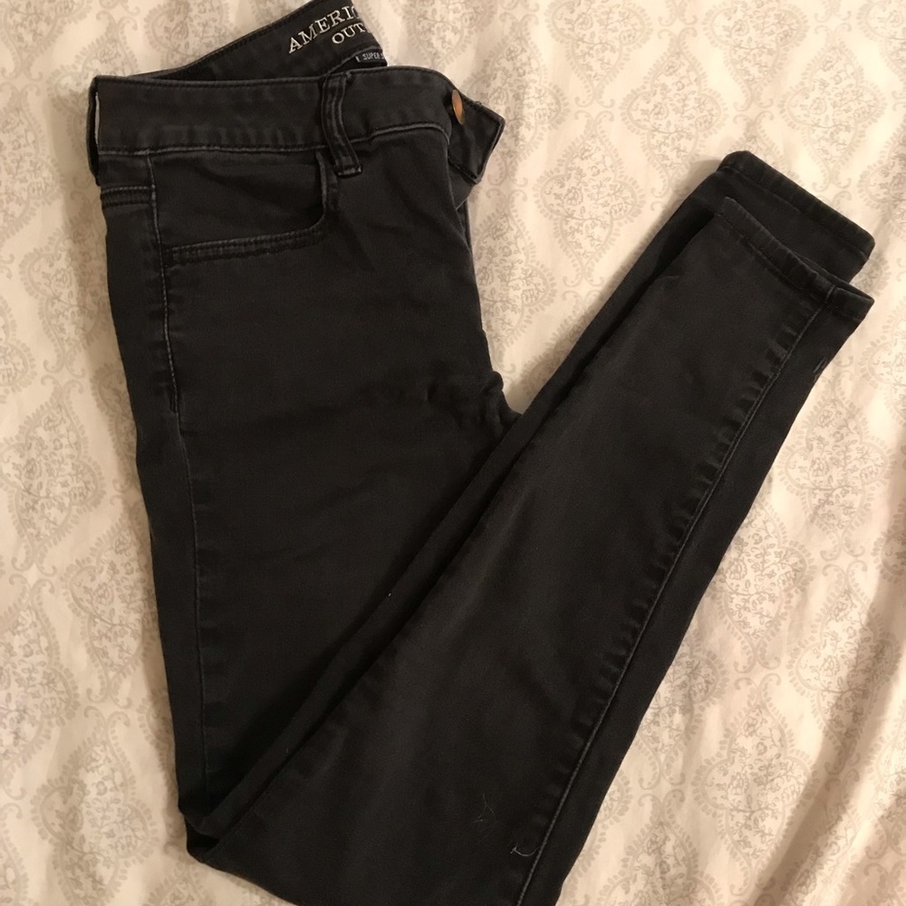 American Eagle Jeans!! So COMFY!! Size 8 Black